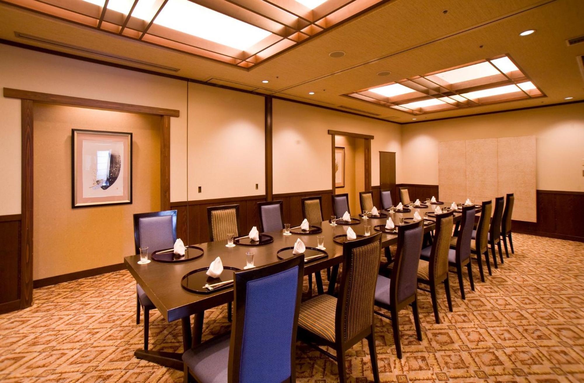 Ana Crowne Plaza Toyama By Ihg Hotel Luaran gambar