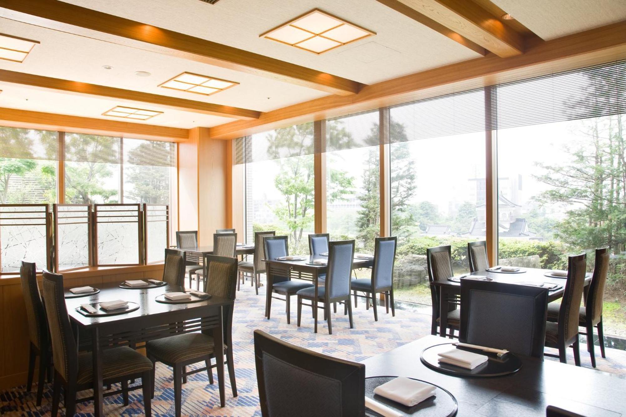 Ana Crowne Plaza Toyama By Ihg Hotel Luaran gambar